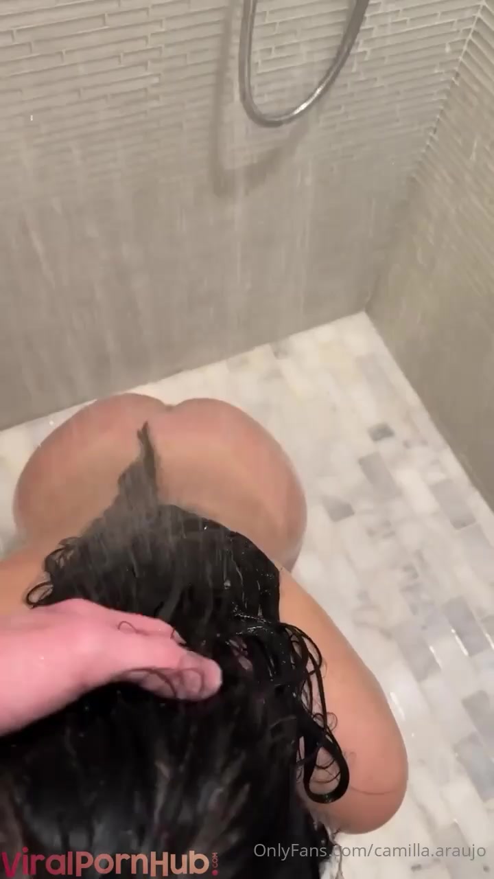 Camilla Araujo Onlyfans Video Porn Blowjob In Bathtub