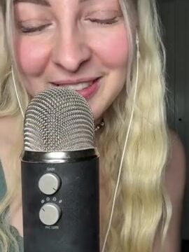 ASMR Janina Mouth Shower Video
