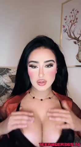 Donia Somrani Nude Topless Video Onlyfans